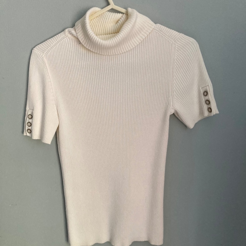 Moda International Short Sleeve Turtleneck Sweater